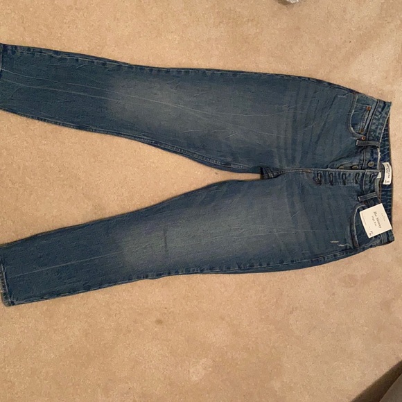 Jeans - Picture 2 of 3